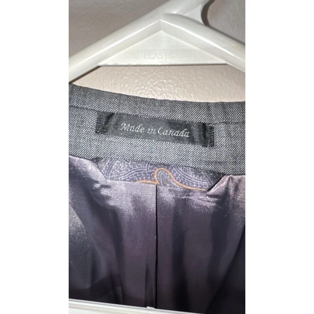Lauren Gray Textured Suit Jacket Blazer Two Button Lapel Pocket Formal‎